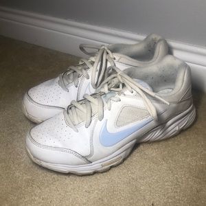 Nike View Three - Worn - Blue 💙🤍